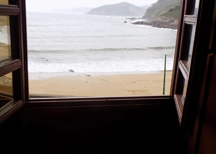 Imperial Hotel Tazones